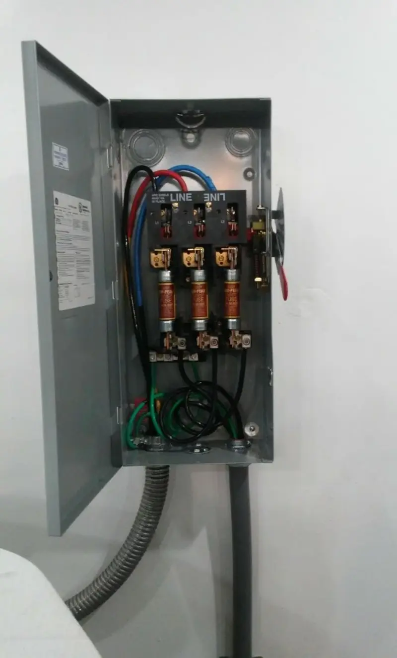 Three-phase disconnect switch installed for Electrical Wiring & Rewiring in Fern Park